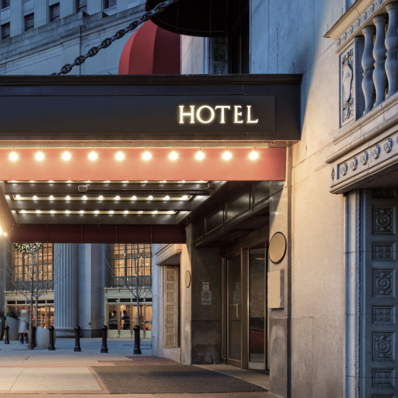 industry-food-beverage-hospitality.jpg